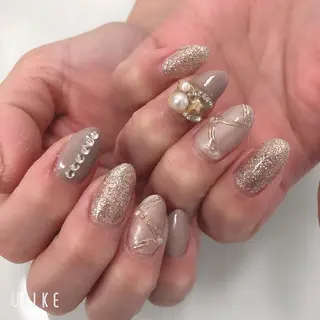 ネイル Azulsou 廣川愛のネイルデザイン