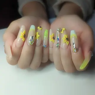 ネイル クロキ 。のネイルデザイン