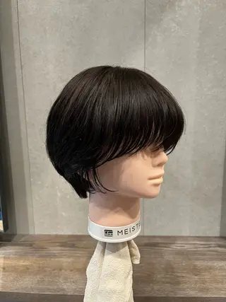 ショート unfeigned02所属・おーした /カットモデル伏見栄のヘアスタイル