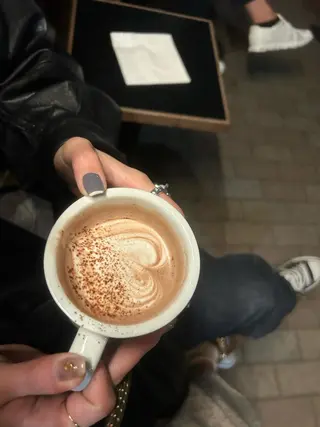 マツエク・マツパ アイブロウ GO TODAY SHAiRE SALON Vellmie店所属・吉祥寺kasumi 🌛eye/browのマツエク・マツパデザイン