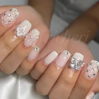 ミディアム ネイル richeri beautyのネイルデザイン