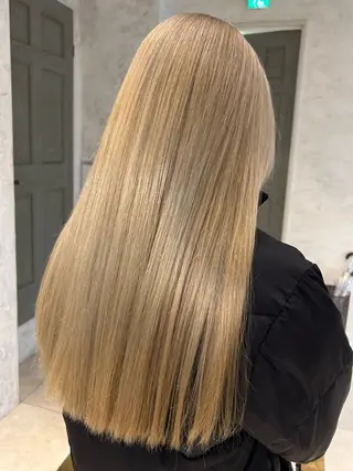 ロング カラー レイヤー/ブリなしW 美玖のヘアスタイル