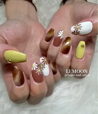 ネイル private nail salon　LEMOON所属・nail salon LEMOONのネイルデザイン