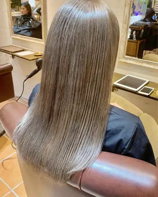 ロング カラー ヘアアレンジ ✨艶髪✨透明感✨ 山内大樹のヘアスタイル