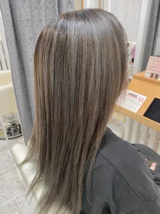 ロング カラー Design Color🐰アユミのヘアスタイル