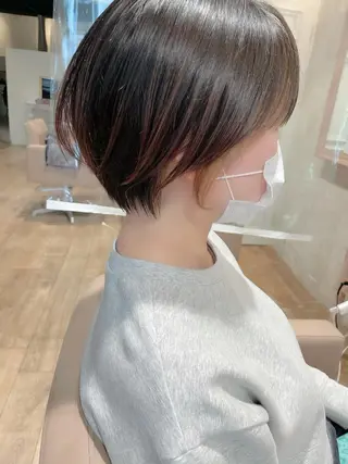 ショート ショート ボブ 梅田 木戸健人のヘアスタイル