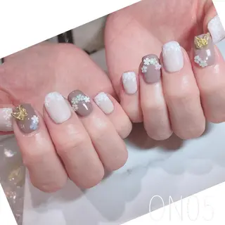 ネイル 園 寛子 （ネイリスト）のネイルデザイン