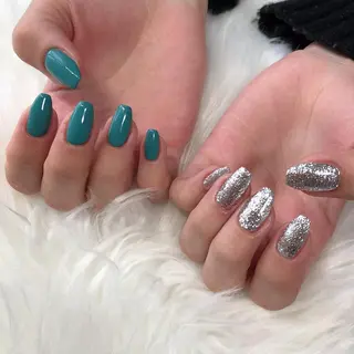 ネイル 西岡 杏のネイルデザイン