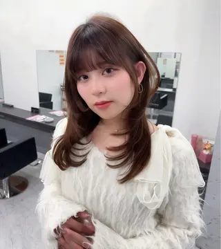 セミロング 永田竜一/ 小顔くびれレイヤーのヘアスタイル