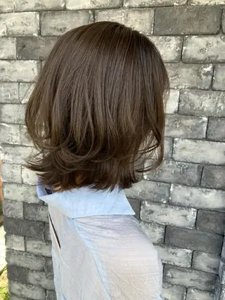 ミディアム カラー ✂️似合わせの魔術師 石田一樹✂️のヘアスタイル