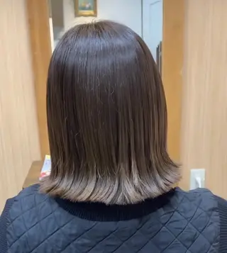 セミロング MOLLA 浅香山所属・MOLLA Junkoのヘアスタイル