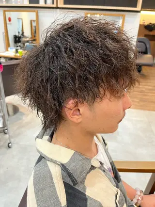 メンズ ユニテバイリトル所属・🏆メンズ特化🥇 店長YUTOのヘアスタイル