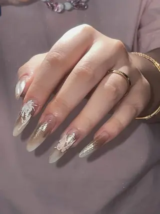 ネイル LI XINLUのネイルデザイン