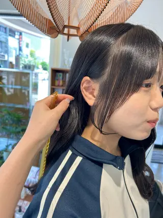 ロング 藤原 あかりのヘアスタイル