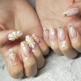 ロング Beaute Pure_Mのネイルデザイン