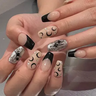 ネイル 👽個性派ネイル🎀 komachiのヘアスタイル