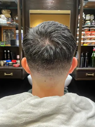 メンズ HIROGINZA BARBERSHOP大宮店所属・栫 雄大のヘアスタイル