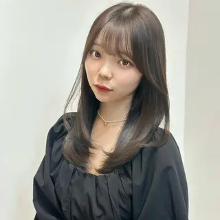 セミロング カラー ヘアアレンジ FERiCIA.  表参道所属・レイヤーカット 🪄吉野翔悟のヘアスタイル