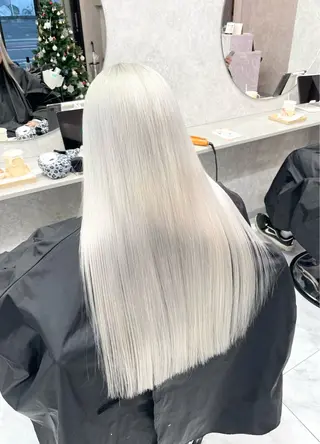 ロング 🦋ハイトーン🦋 石山 希理🦋のヘアスタイル