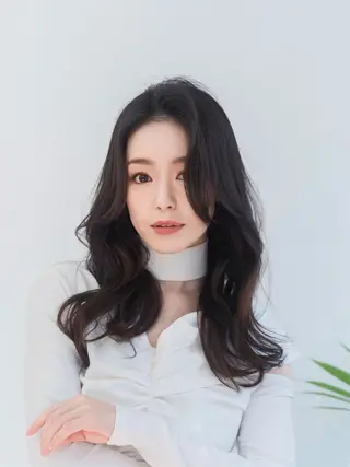 セミロング カラー ヘアアレンジ 韓国×髪質改善💊 似合わせ/武田涼のヘアスタイル