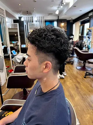 パーマ メンズ アグヘアーシータ所属・🤩メンズカット/ パーマ山本🤩のヘアスタイル