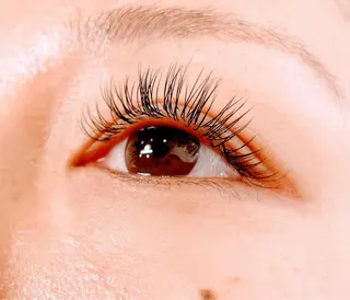 マツエク・マツパ Eyelash  Salon FAXIA大宮店所属・FAXIA Mihoの眉毛・アイブロウイメージ