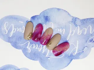 ネイル ティーエヌ 金山駅東口店のネイルデザイン