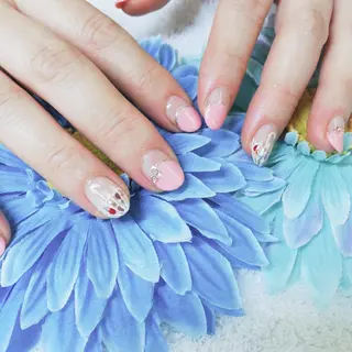 ネイル 柴崎 美幸のネイルデザイン