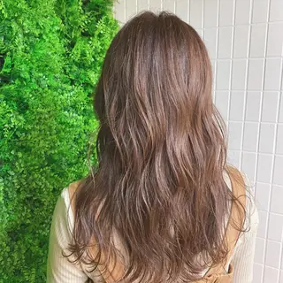 ミディアム おおつき ありかのヘアスタイル