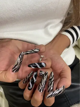 ネイル Twinklenail所属・ryoka nailのネイルデザイン