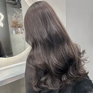 ロング カラー 透明感カラー グレージュ/あいのヘアスタイル