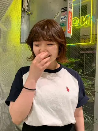 ミディアム カラー ハッシュカット/ MAYAのヘアスタイル