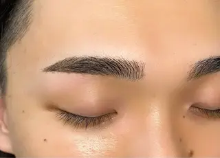 アイブロウ Nao店長 /ルヴォルテ大須のマツエク・マツパデザイン