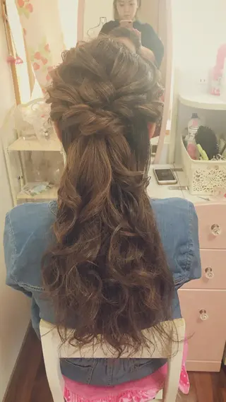 ロング ヘアアレンジ Lovely Dollsの眉毛・アイブロウイメージ