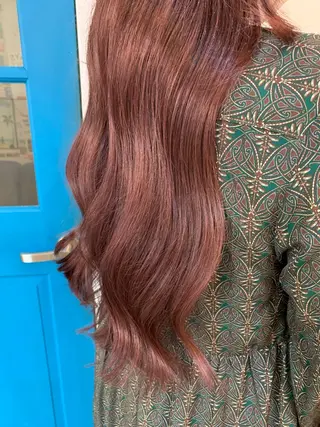 ロング カラー KANA/ボブ/ インナーカラー/艶髪のヘアスタイル