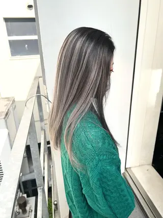 セミロング カラー パーマ ヘアアレンジ メンズ キッズ ネイル マツエク・マツパ アイブロウ nico TOKYO 渋谷所属・ブリーチ ハイトーン 特化🌈フジタハルキのヘアスタイル