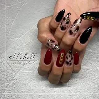 ネイル Nailist Aoiのネイルデザイン