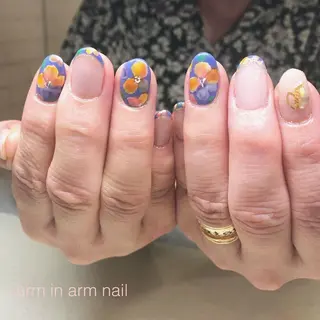 ネイル arm in arm ︎✿Yamamotoのマツエク・マツパデザイン