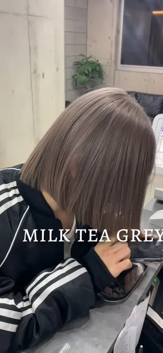 ショート カラー Kvell&Co.所属・ハイトーン カラーのヘアスタイル