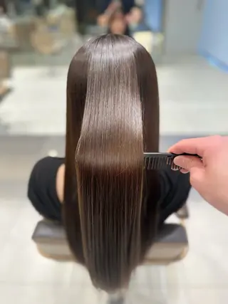 ロング エスポワール所属・YUSHI HORIUCHIのヘアスタイル