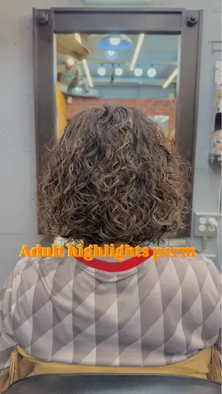 ミディアム カラー パーマ メンズ TNB tokyo所属・パーマ・カット渋谷 トモヤのヘアスタイル