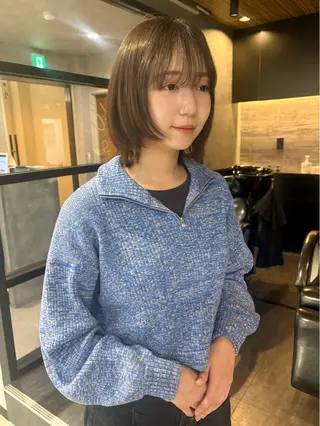 ミディアム レイヤーカット/韓国 /艶髪/ダブルカラーのヘアスタイル