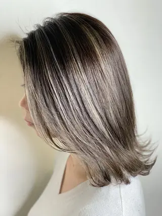 ミディアム カラー ヘアアレンジ ネイル マツエク・マツパ ブリーチ特化 / share 元太のヘアスタイル