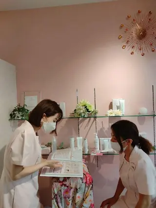 ICHKI  HITOMIのエステ・リラクイメージ