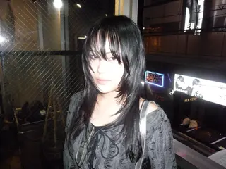 ロング GIVET所属・心斎橋/ハイトーン/ レイヤーカットのヘアスタイル