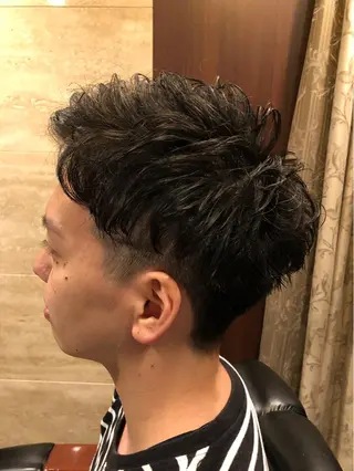 ショート パーマ メンズ 正野 菜津美のヘアスタイル