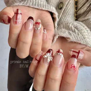 ネイル BY / Mのネイルデザイン