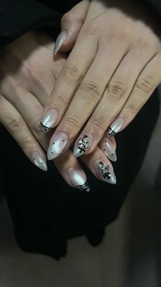 ネイル GO TODAY SHAiRE SALON新宿Ciel店所属・𝗮𝘆𝗮𝗸𝗮 📍新宿ネイリストのネイルデザイン