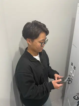 カラー 衛藤 優希のヘアスタイル