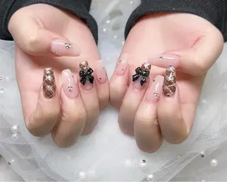 ネイル NiNa ビューティーサロン所属・Ni Naのネイルデザイン